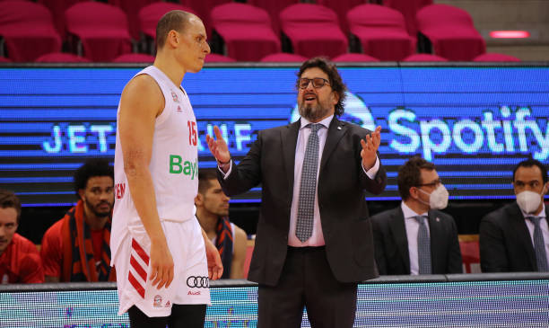 登经历相似 登经历相似