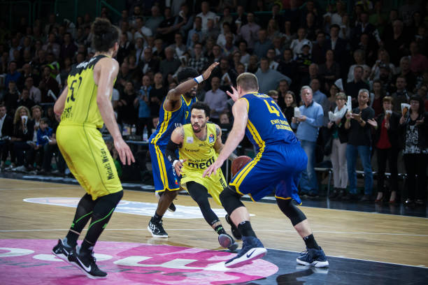 他擅长抓住 他擅长抓住